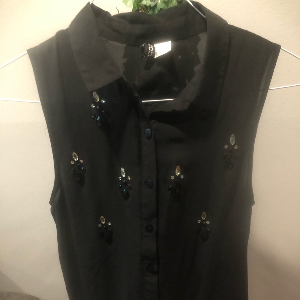 H&M Divided Button Up